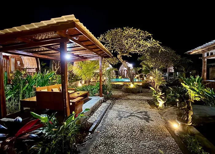 Privatunterkunft The Suwi Huts At Nusa Penida *